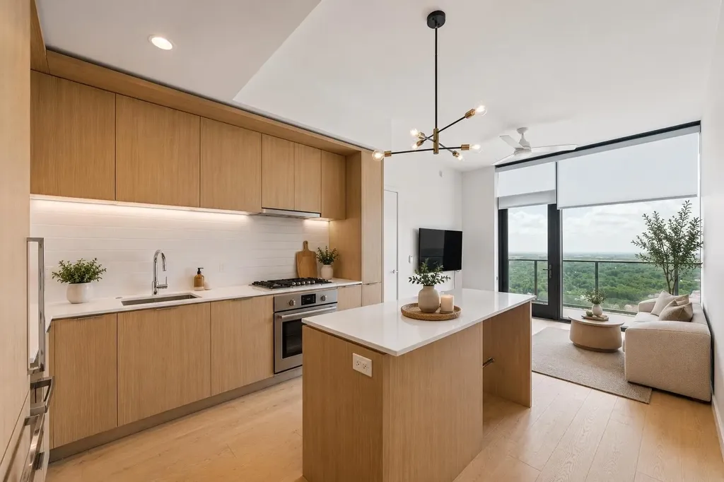 44 East Avenue Austin TX 78701