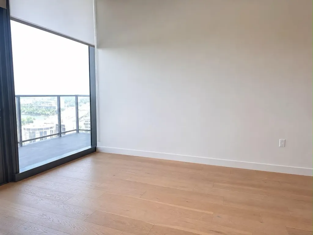 44 East Avenue Austin TX 78701