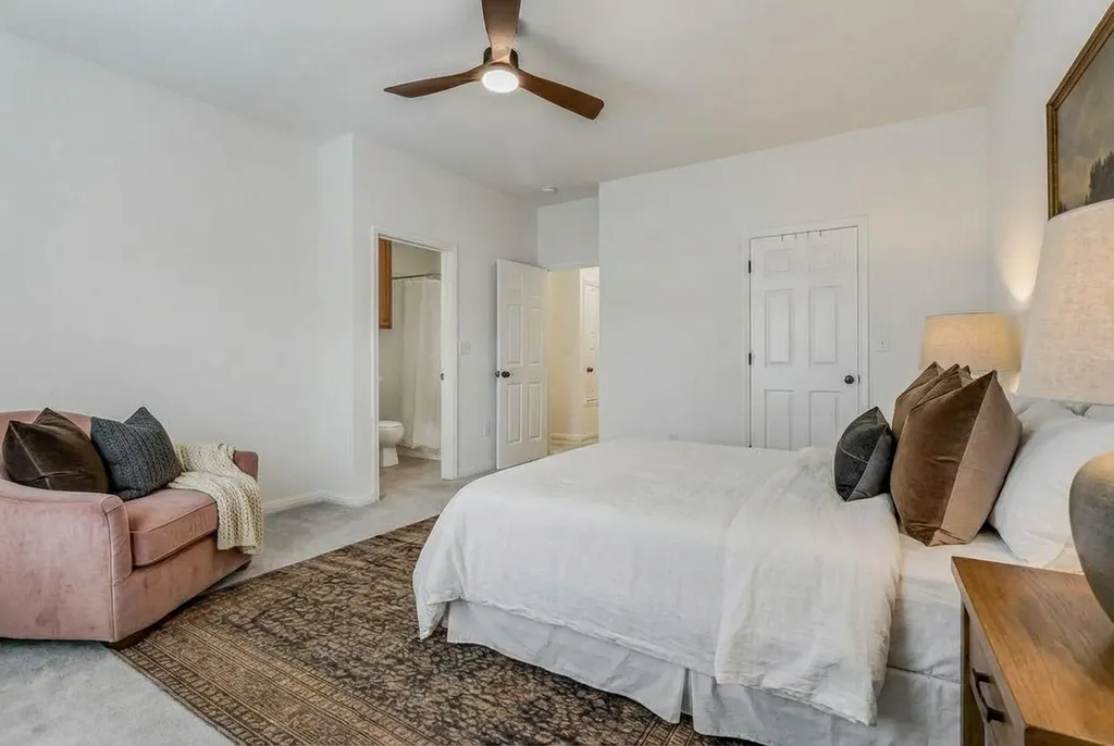 5515 Davis Lane Austin TX 78749
