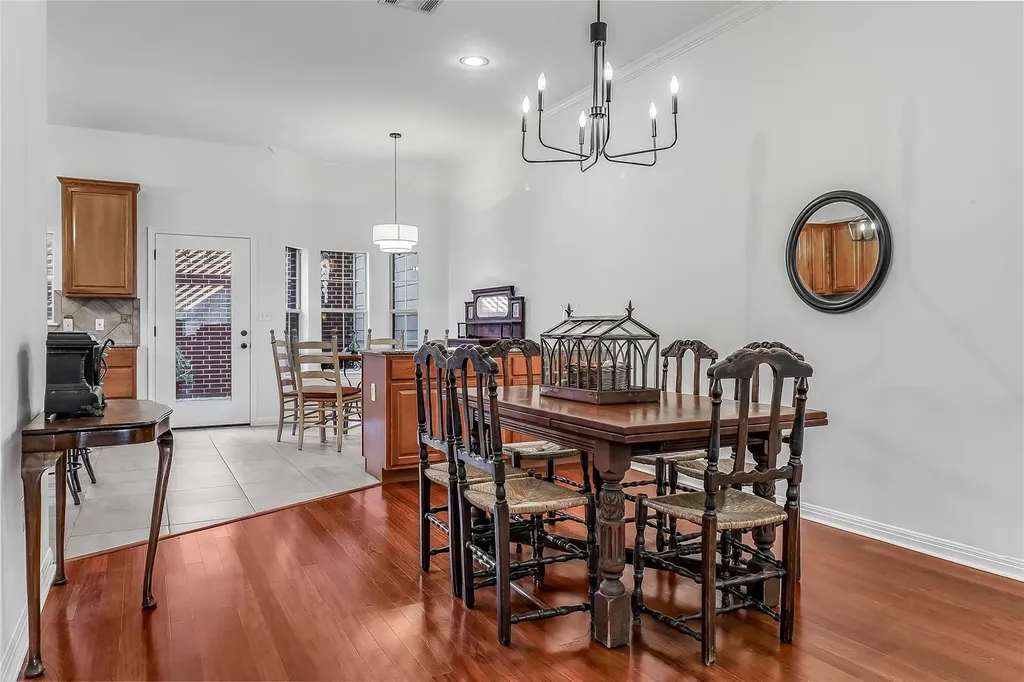 5515 Davis Lane Austin TX 78749