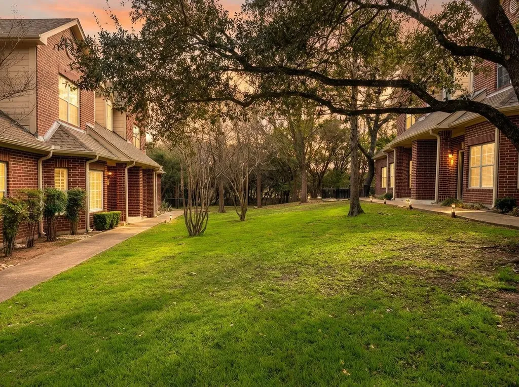 5515 Davis Lane Austin TX 78749