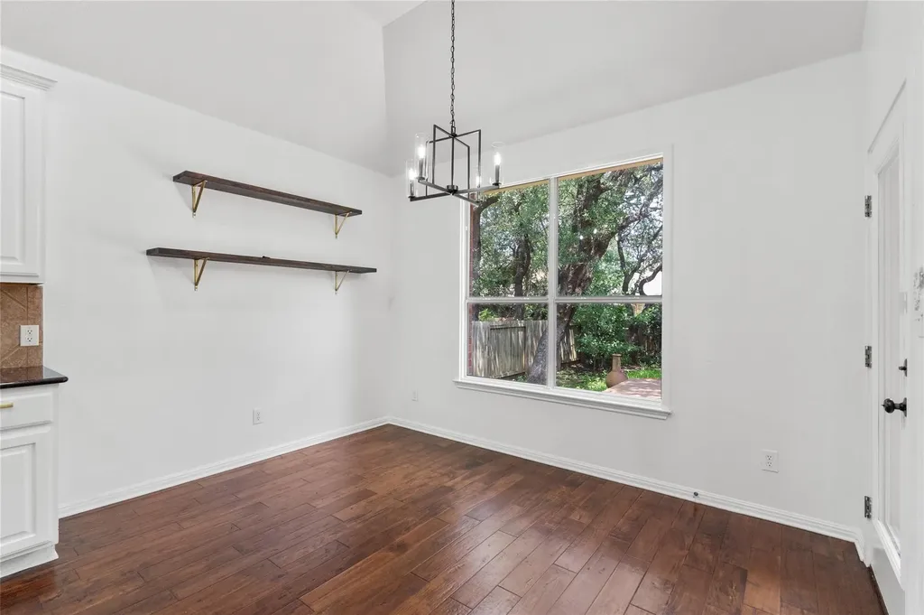 10421 Hansa Drive Austin TX 78739