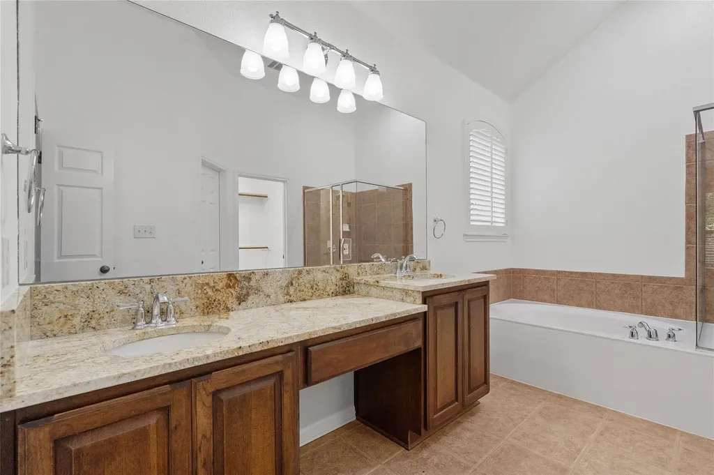 10421 Hansa Drive Austin TX 78739