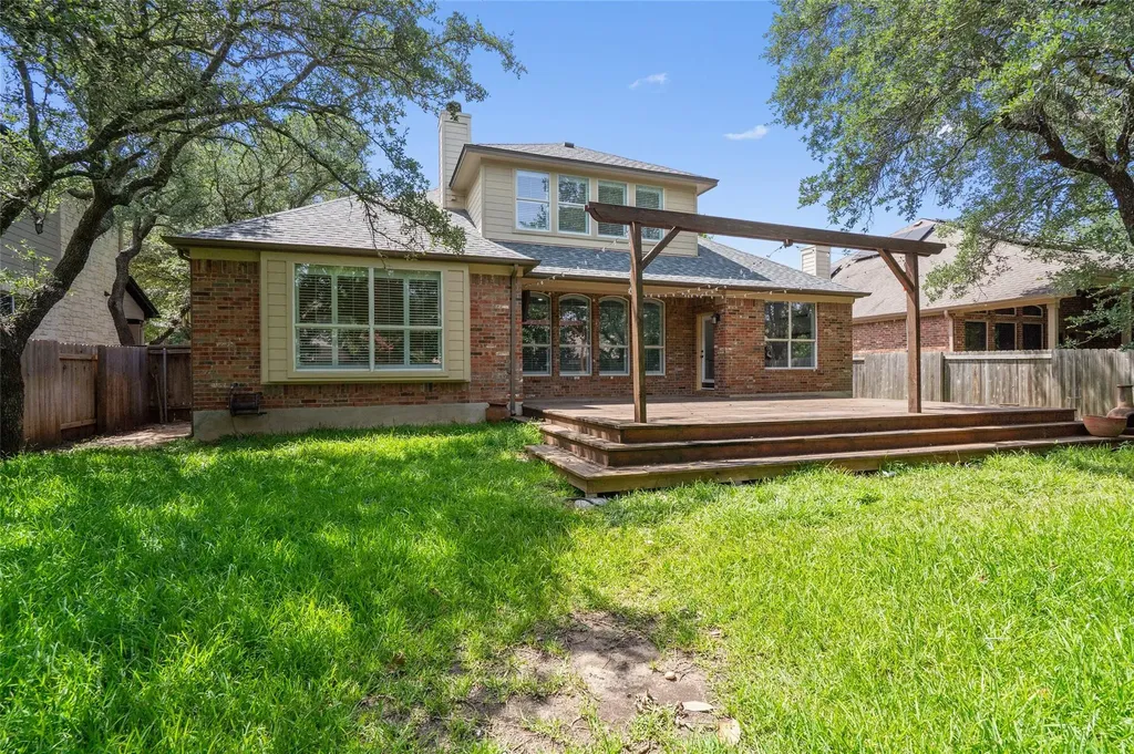 10421 Hansa Drive Austin TX 78739