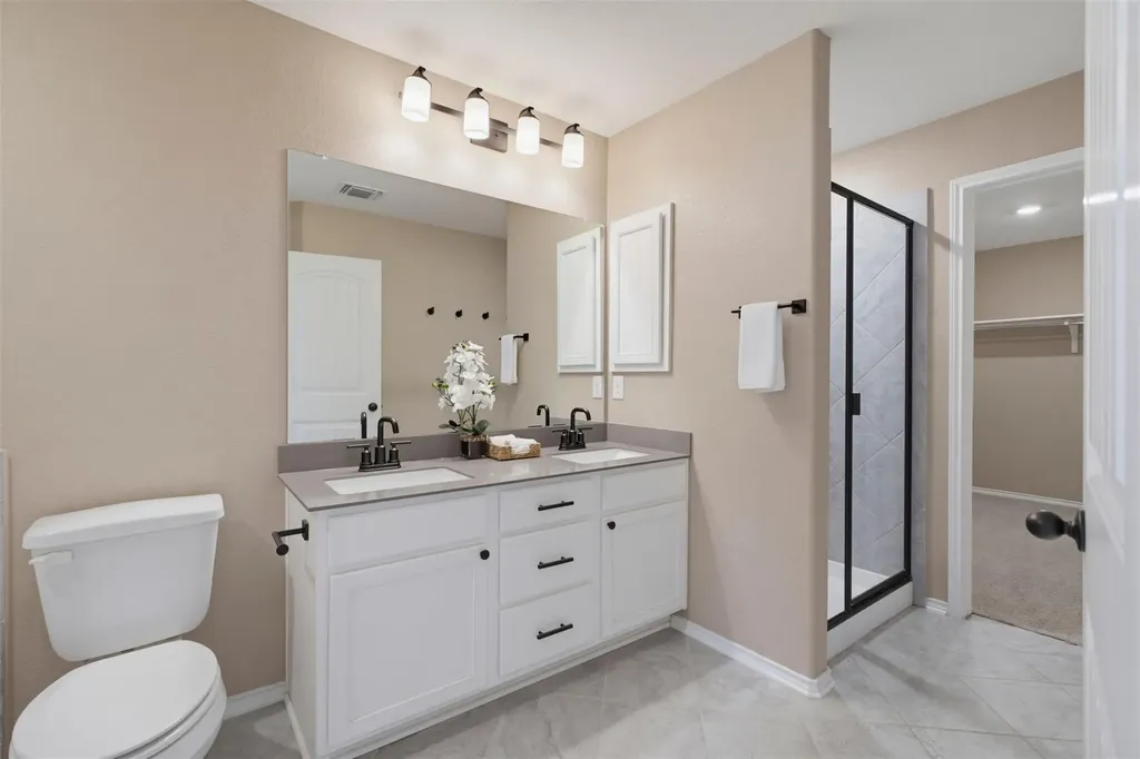 7801 Song Sparrow Drive Austin TX 78744