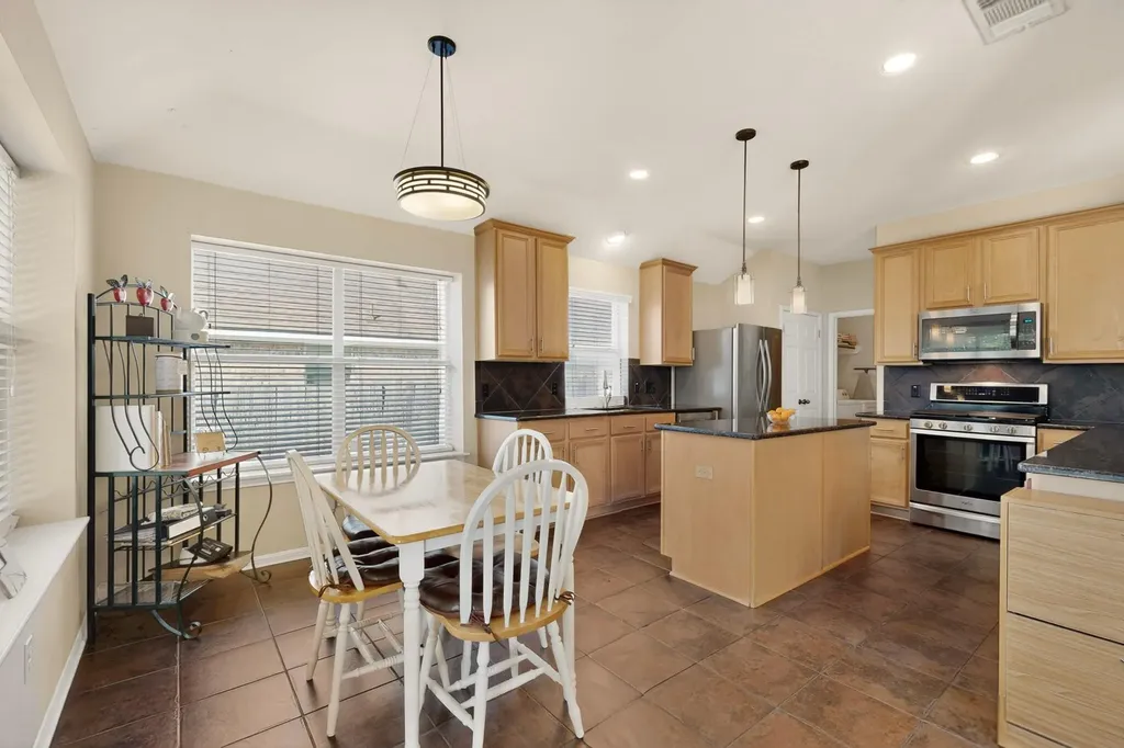 905 Victoria Ridge Drive Pflugerville TX 78660
