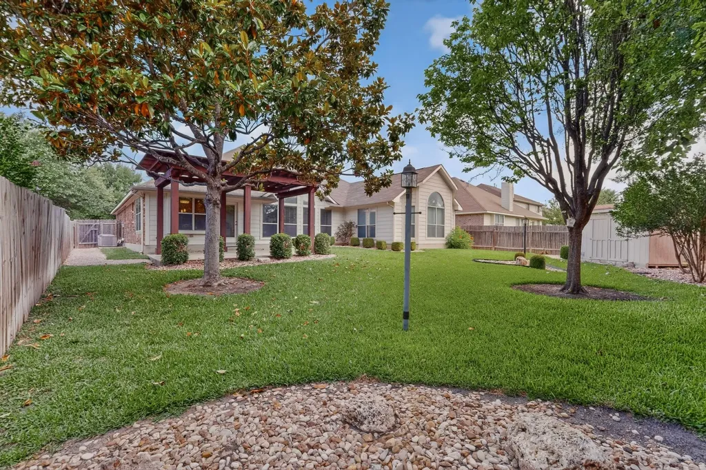 905 Victoria Ridge Drive Pflugerville TX 78660