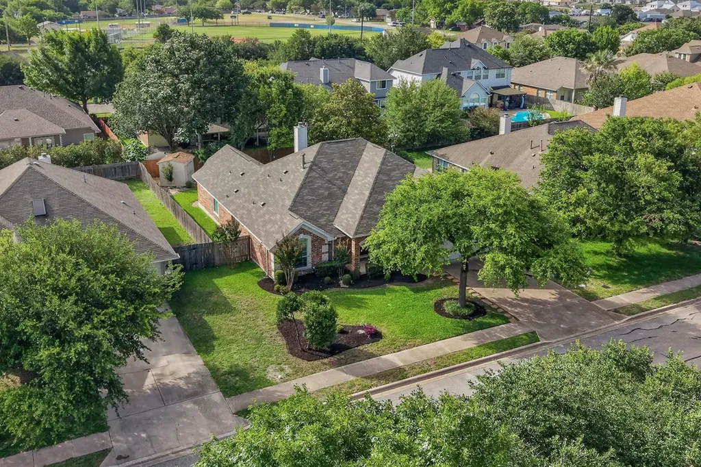 905 Victoria Ridge Drive Pflugerville TX 78660
