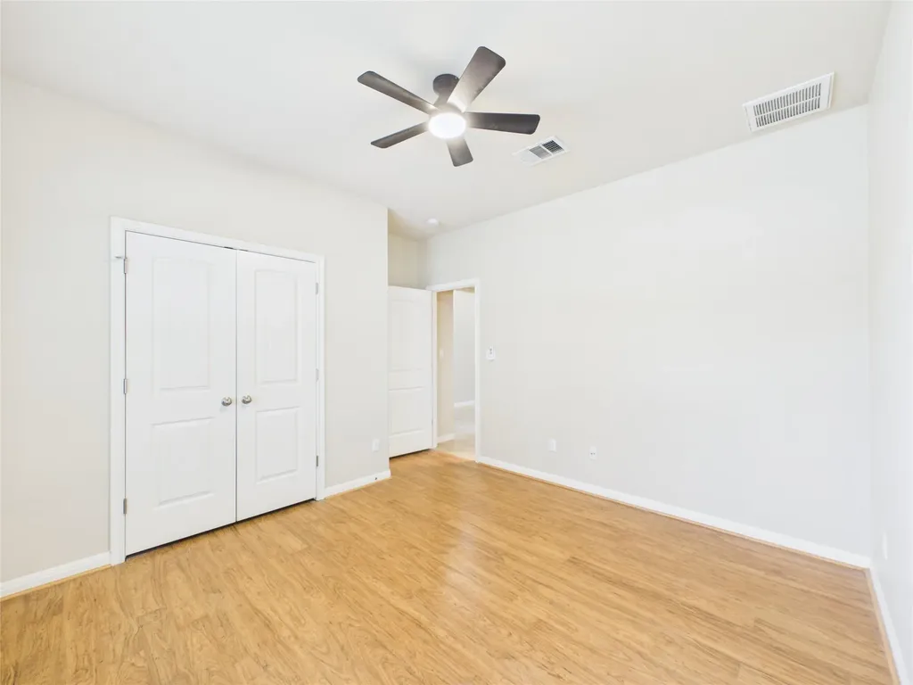 1070 Sussex Way Round Rock TX 78665