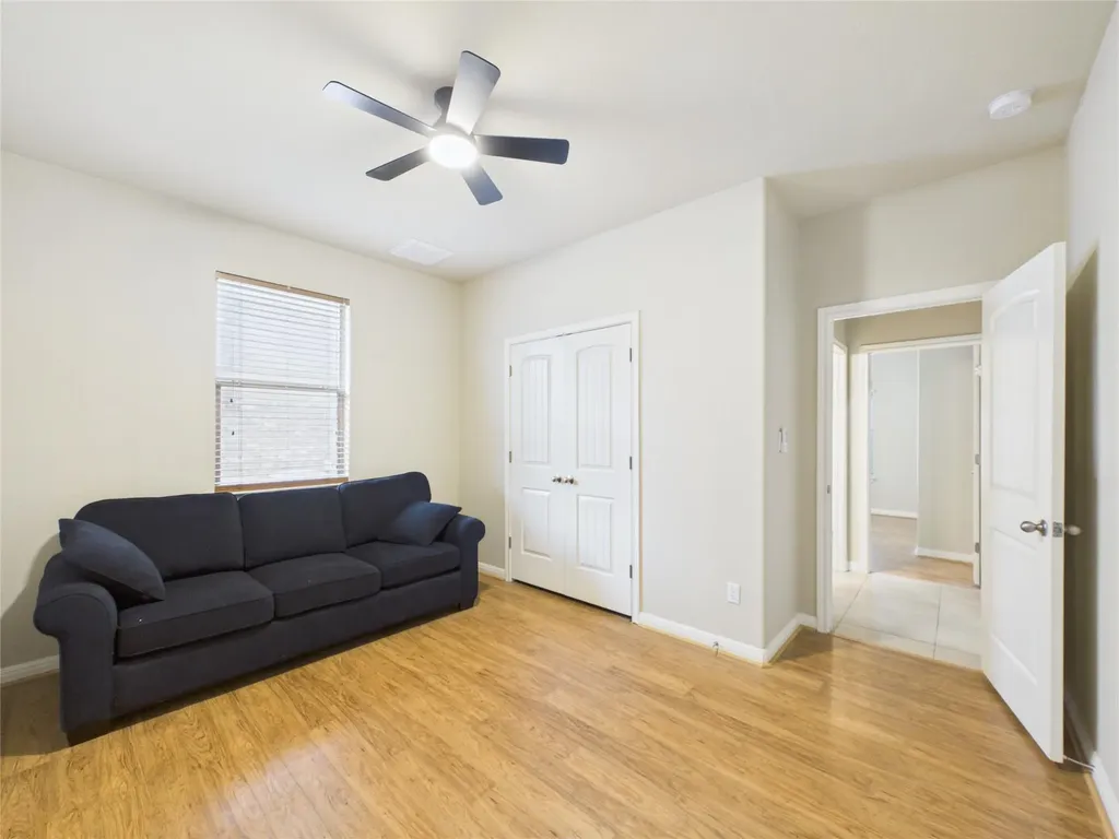1070 Sussex Way Round Rock TX 78665