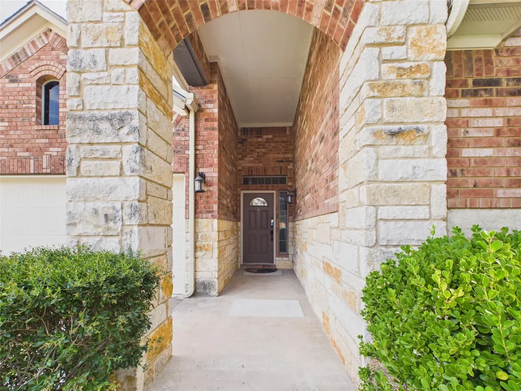 1070 Sussex Way Round Rock TX 78665