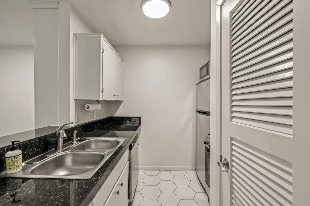 4306 Avenue A Austin TX 78751