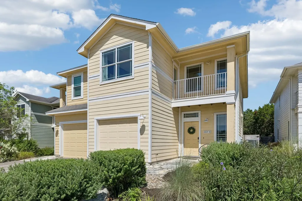 8909 Mountain Shadows Cove Austin TX 78735