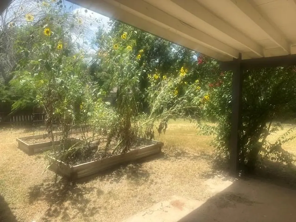1200 Ash Drive Marble Falls TX 78654