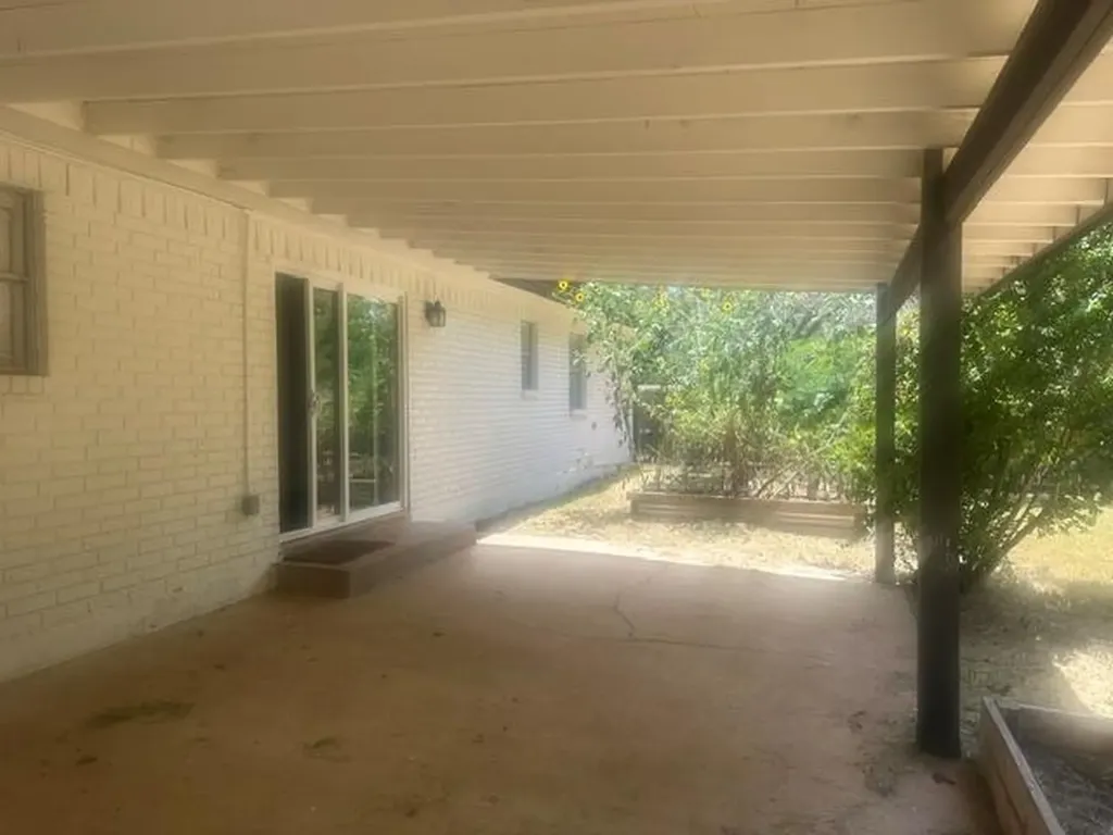 1200 Ash Drive Marble Falls TX 78654