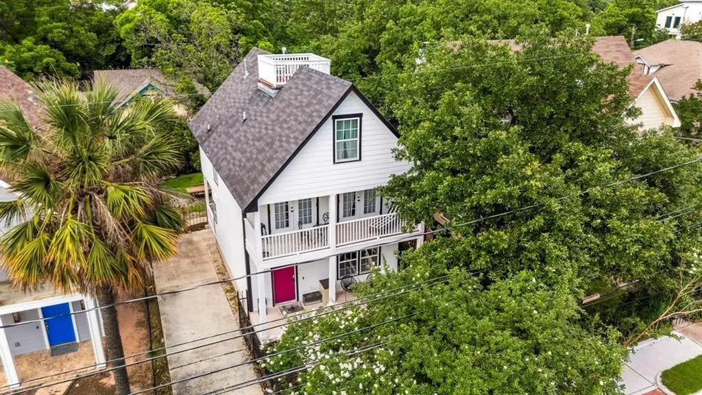 1508 E 11th Street Austin TX 78702