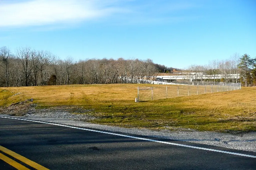 1.38 Ac Cookeville Highway Livingston TN 38570