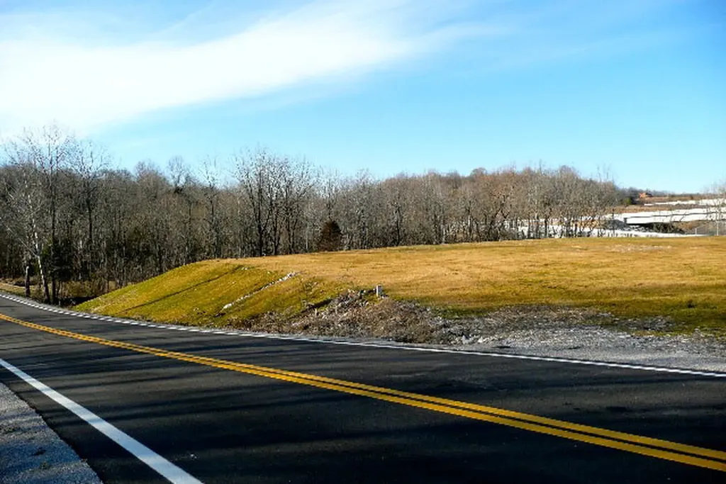 1.38 Ac Cookeville Highway Livingston TN 38570