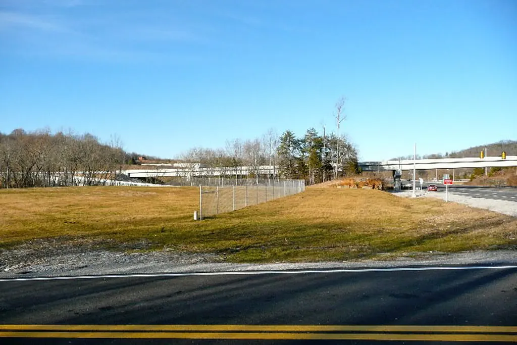 1.38 Ac Cookeville Highway Livingston TN 38570