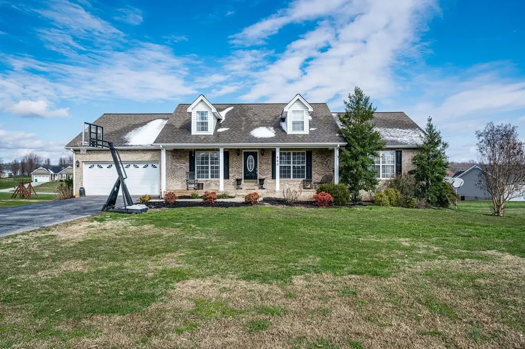 480 Golden Circle Cookeville TN 38506