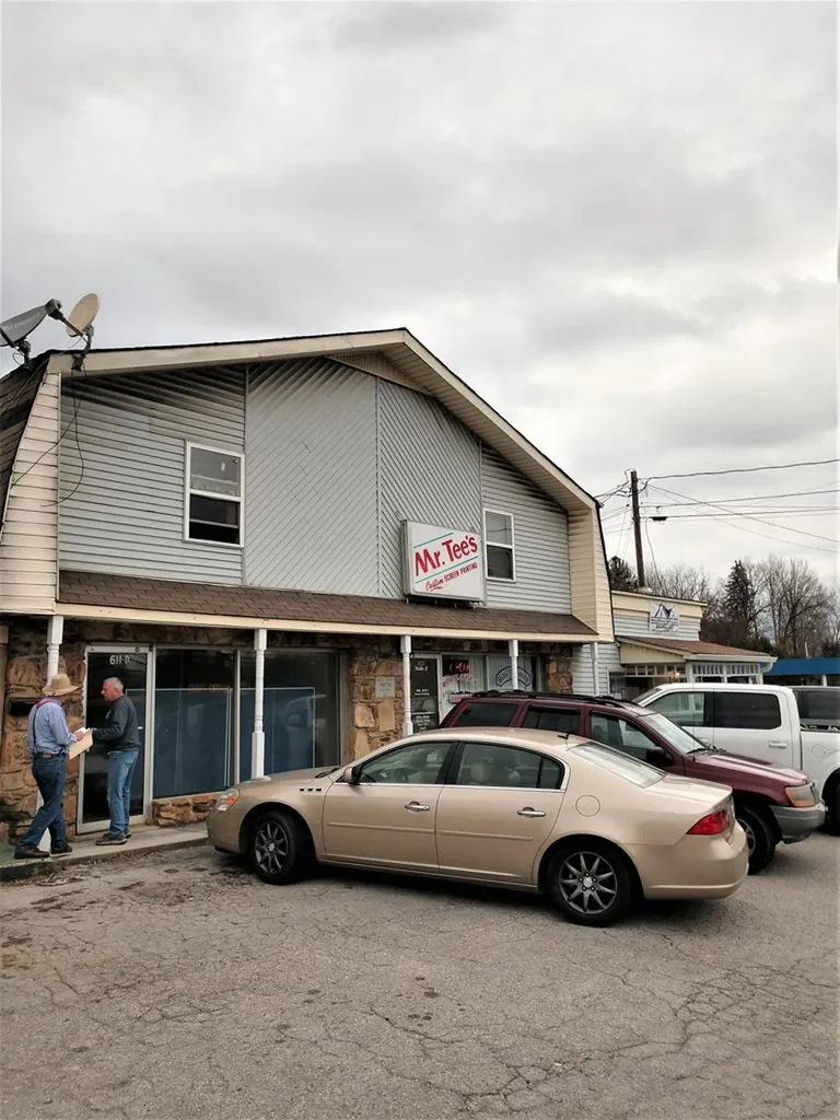 611 S Willow Avenue Cookeville TN 38501