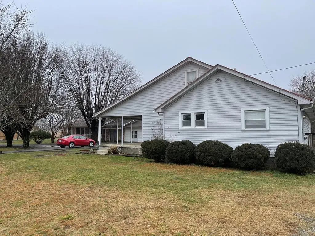411&415 Allen Ferry Road Smithville TN 37166
