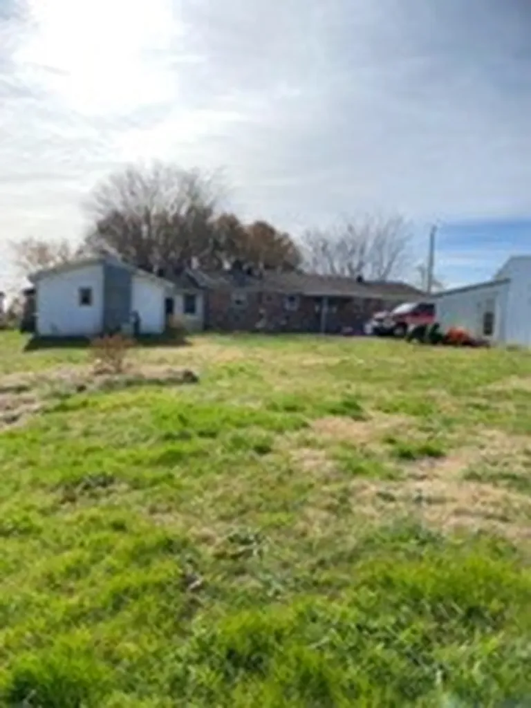 411&415 Allen Ferry Road Smithville TN 37166