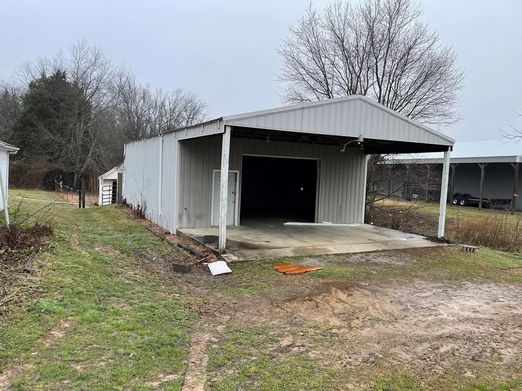 411&415 Allen Ferry Road Smithville TN 37166