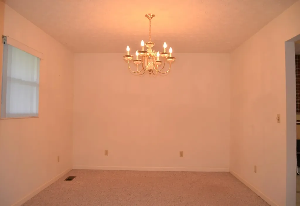 1157 Burrville Road Sunbright TN 37872