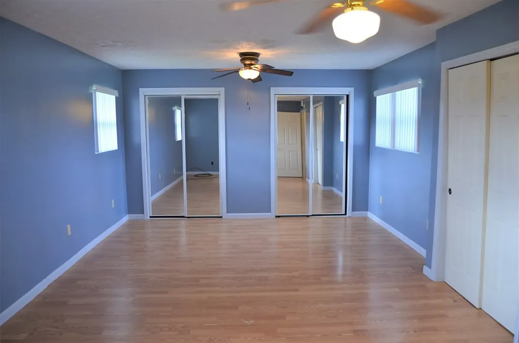 1157 Burrville Road Sunbright TN 37872