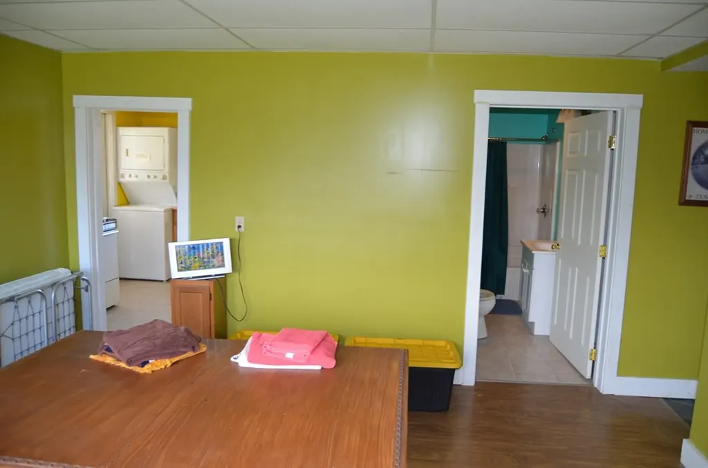 1157 Burrville Road Sunbright TN 37872