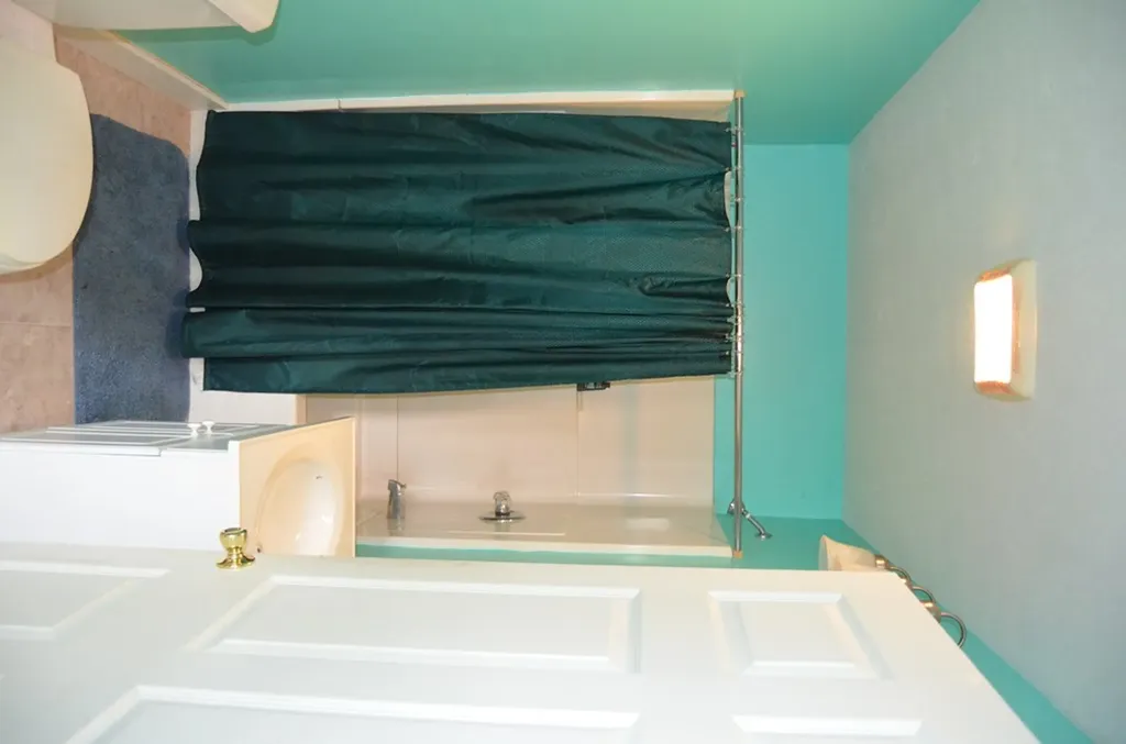 1157 Burrville Road Sunbright TN 37872