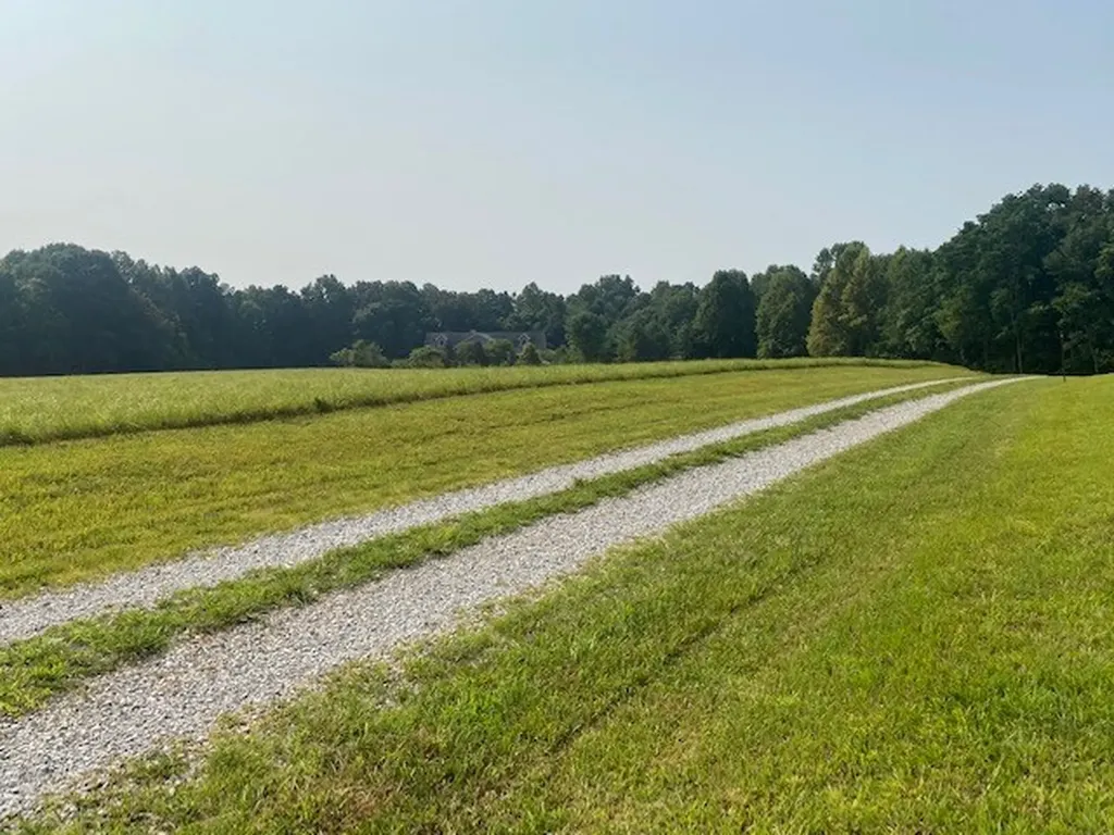 8705 Medlin Road Baxter TN 38544