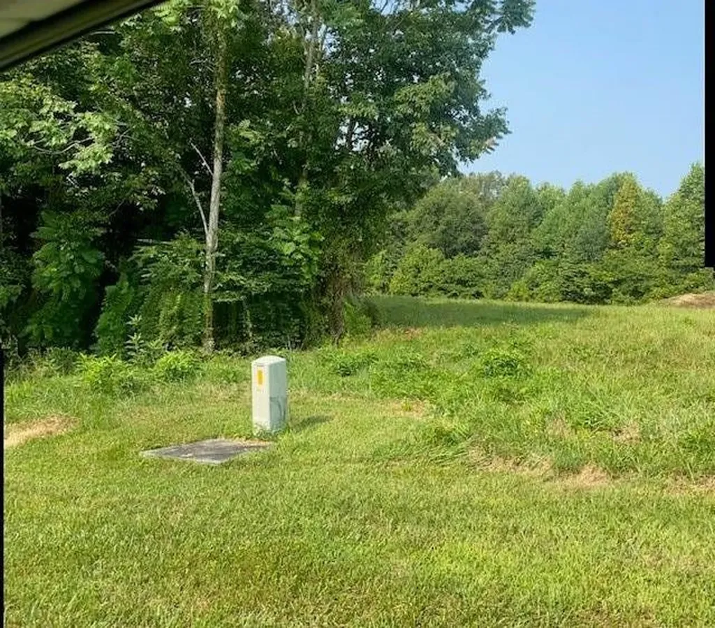 8705 Medlin Road Baxter TN 38544