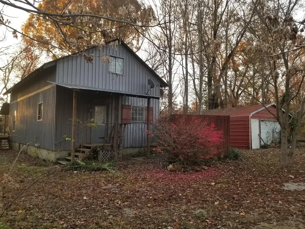440 Austin Lake Road Baxter TN 38544