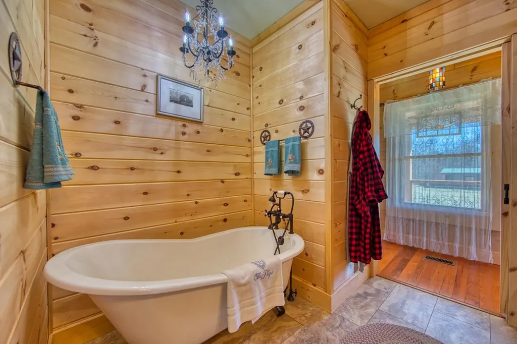 1374 Obey Blevins Road Jamestown TN 38556