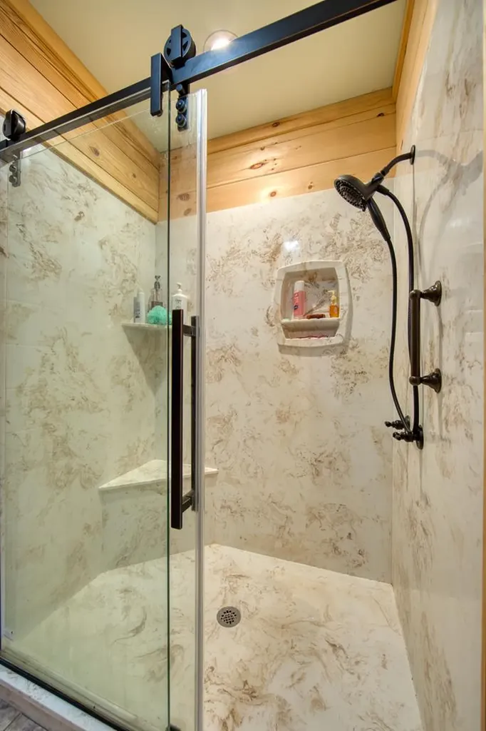 1374 Obey Blevins Road Jamestown TN 38556