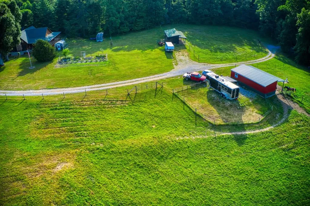 1374 Obey Blevins Road Jamestown TN 38556