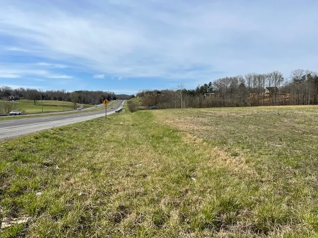 7.86 Ac Cookeville Highway Livingston TN 38570