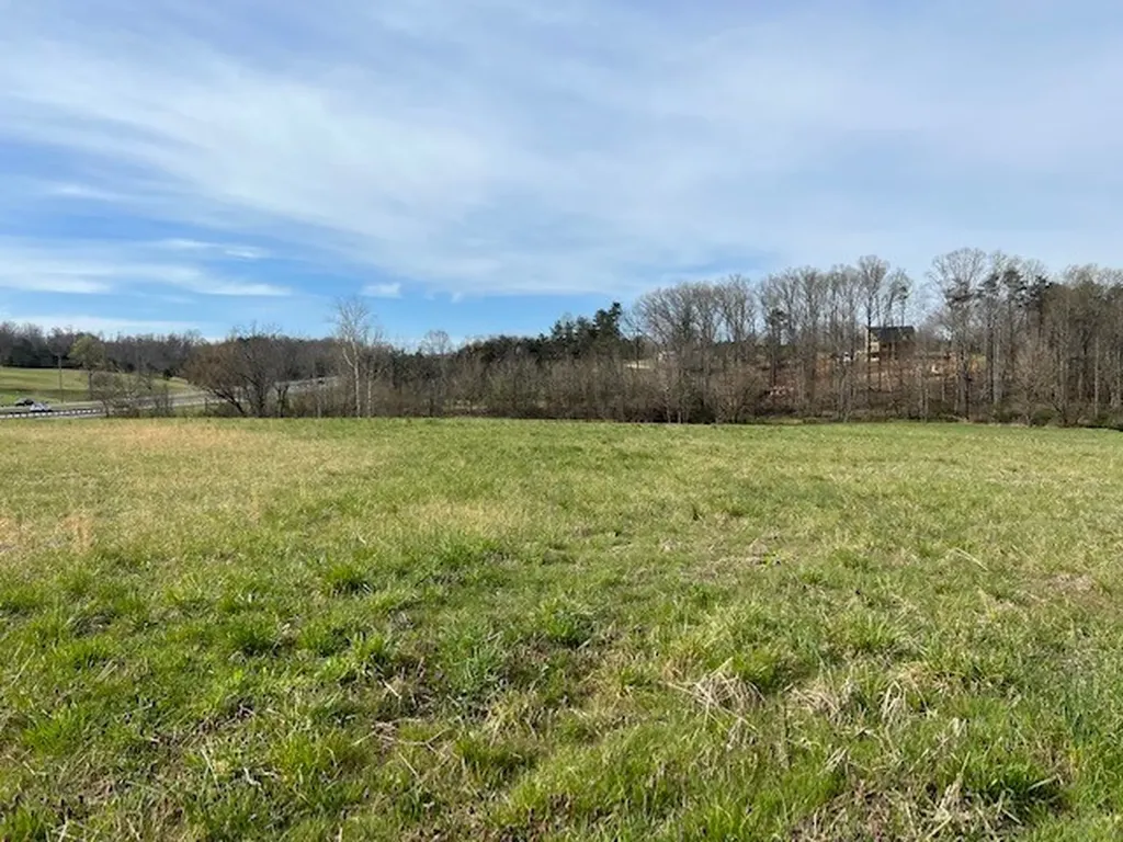 7.86 Ac Cookeville Highway Livingston TN 38570
