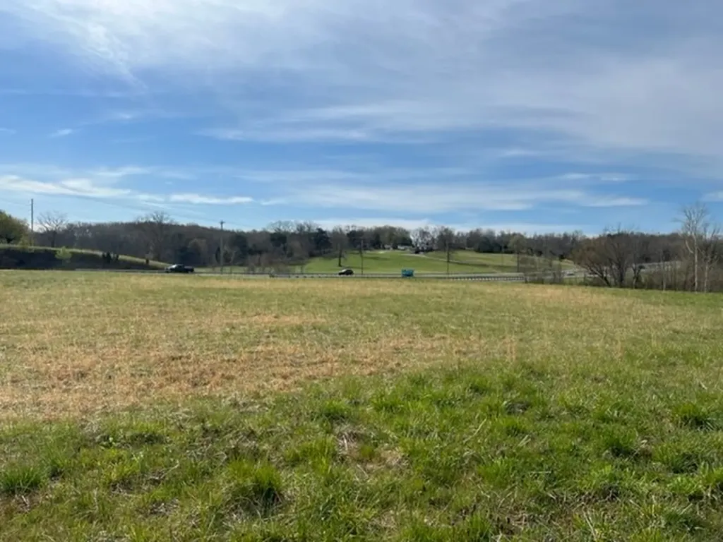 7.86 Ac Cookeville Highway Livingston TN 38570