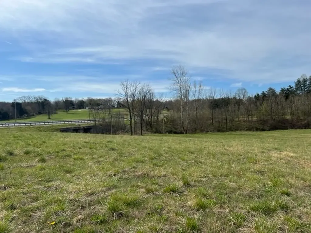 7.86 Ac Cookeville Highway Livingston TN 38570