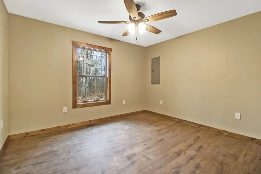 1182 Bill Black Road Clarkrange TN 38553