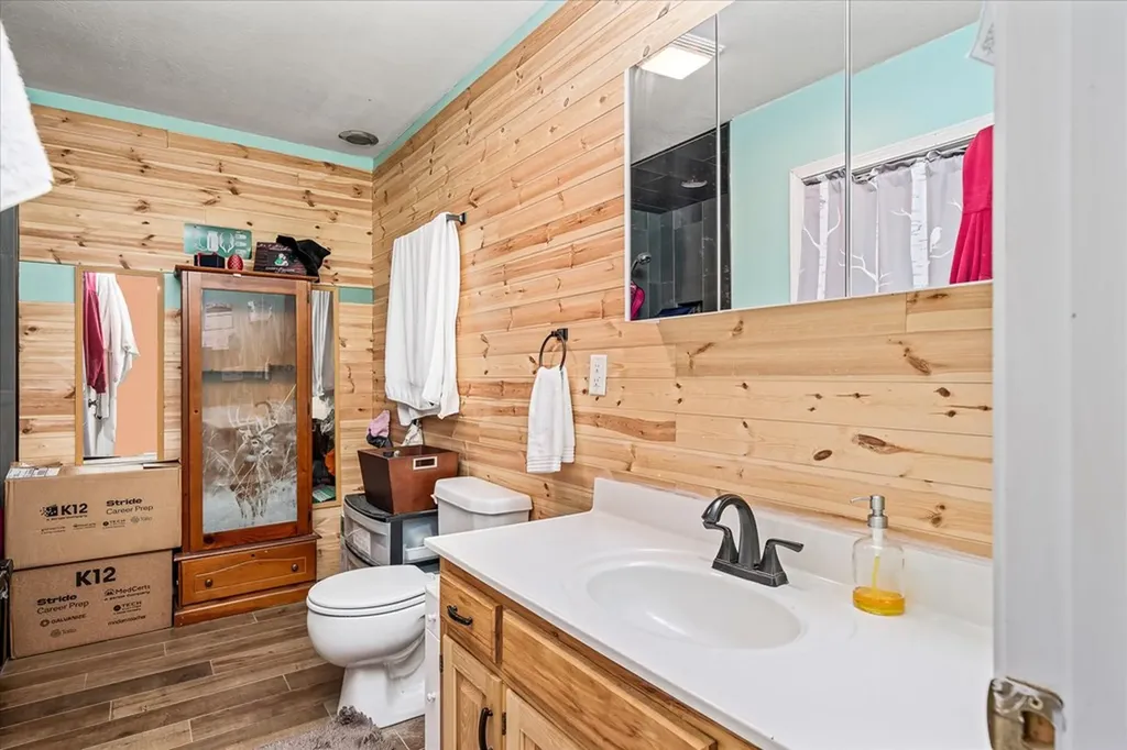 221 Cedar Grove Lane Jamestown TN 38556