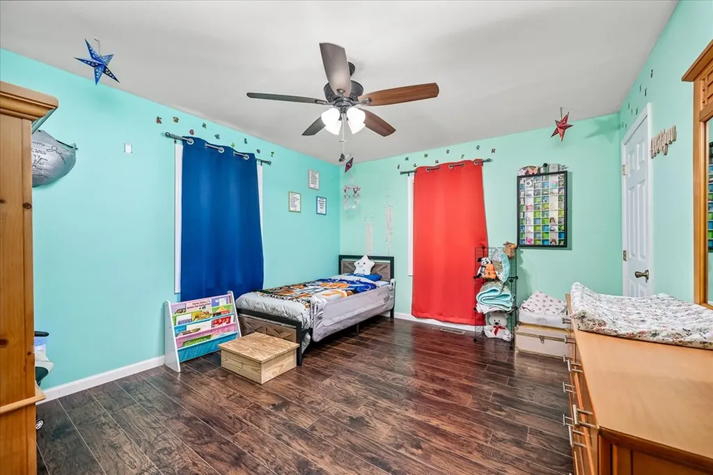 221 Cedar Grove Lane Jamestown TN 38556