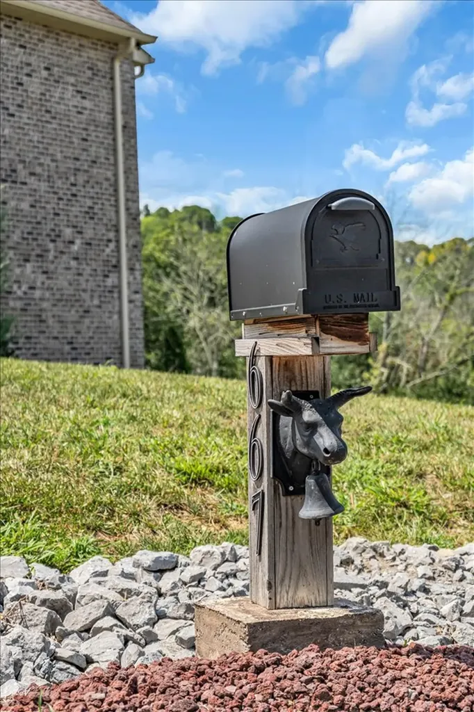 667 Rutherford Lane Smithville TN 37166