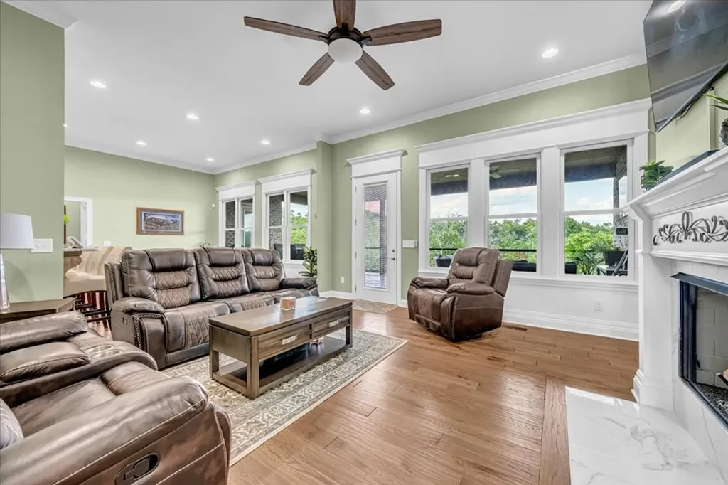 667 Rutherford Lane Smithville TN 37166