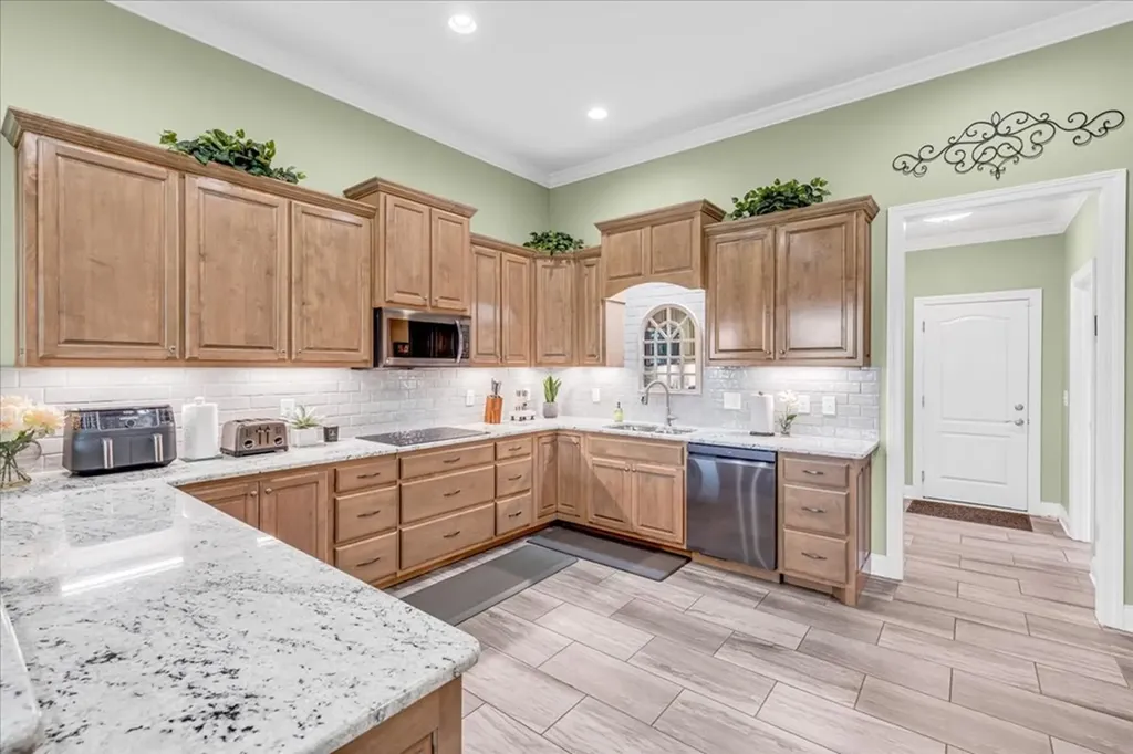 667 Rutherford Lane Smithville TN 37166