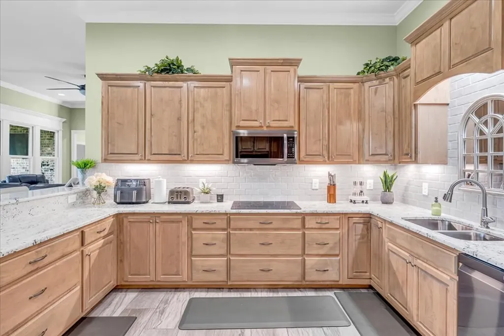 667 Rutherford Lane Smithville TN 37166