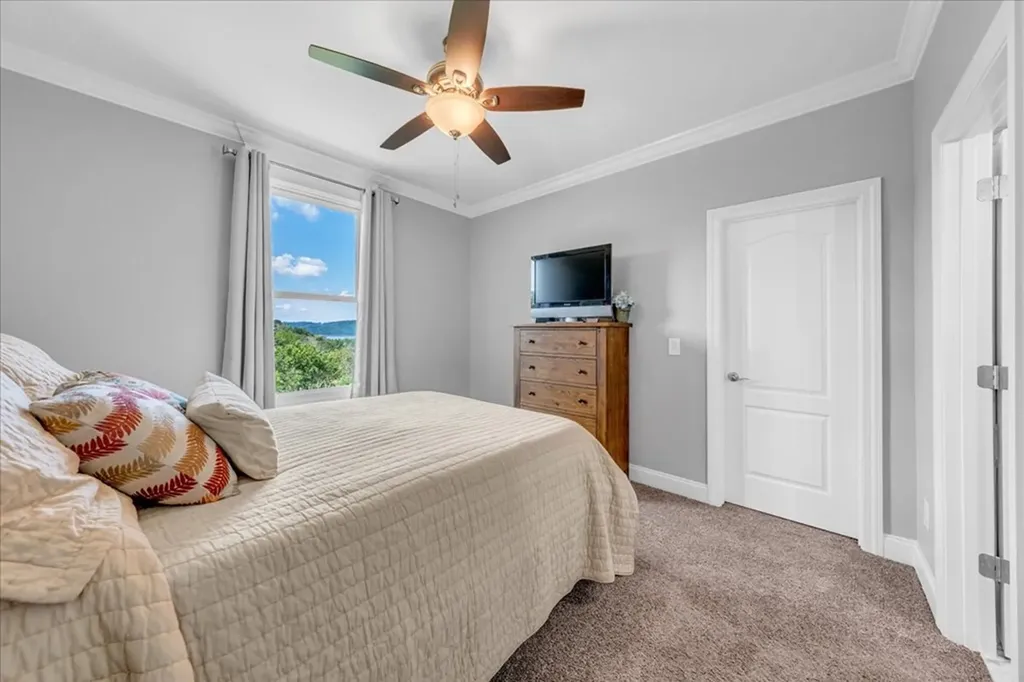 667 Rutherford Lane Smithville TN 37166